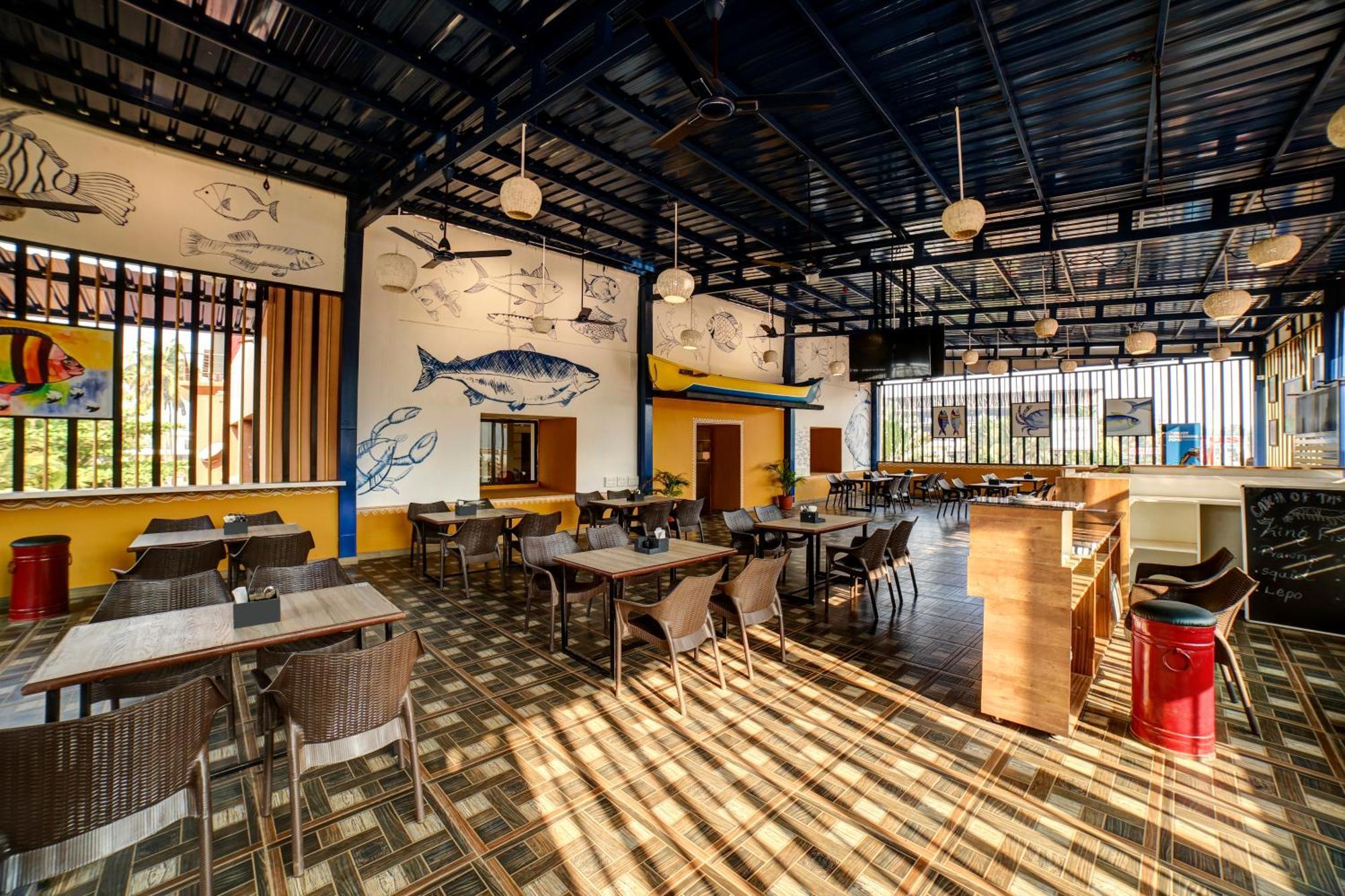 Hotel Sterling Karwar Esterno foto